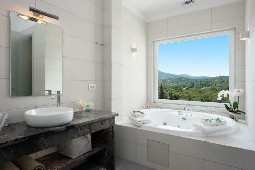 Gem Villa In Viros Corfu