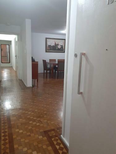 Apartamento Amplo De Frente Para O Mar, Santos-sp