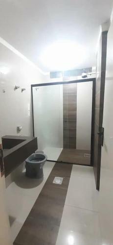 Apartamento Amplo De Frente Para O Mar, Santos-sp