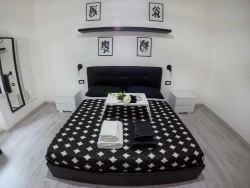 Black&white Guest House