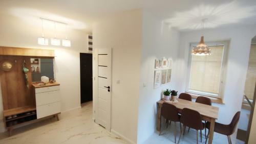 B&d Apartament Che?miec