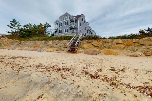 Summer Ocean Escapes