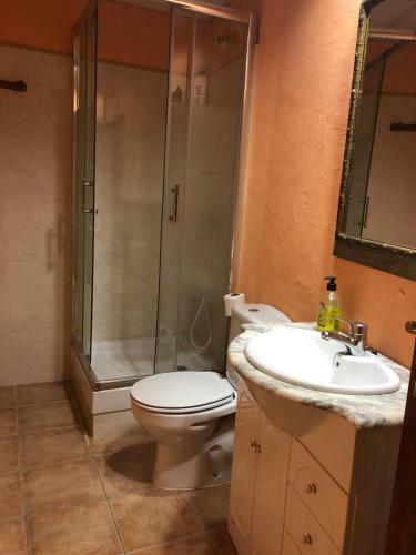 Can Borr�s - Casa Rural, G�te, Vacation Rental - Priorat