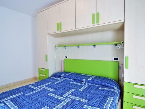 Snug Apartment In Rosolina Mare With Shared Swimming Pool