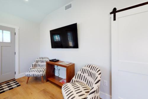 Cottages At The Grove