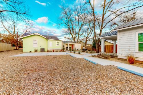 Cottages At The Grove