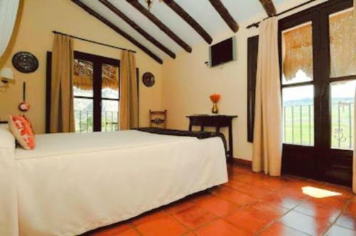 Hotel Rural Hacienda Puerto De Las Muelas