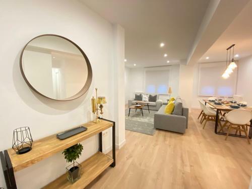 Apartamento Prado 5, Piso De Lujo A 50m De La Plaza Mayor