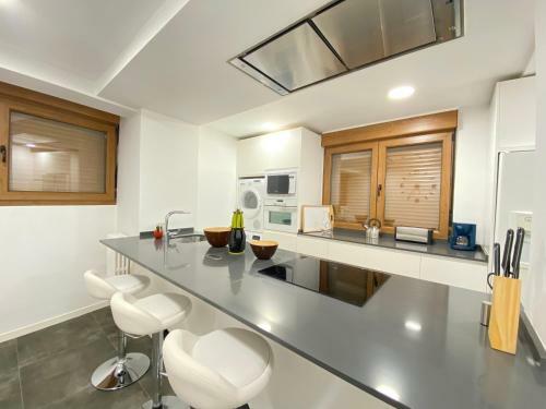 Apartamento Prado 5, Piso De Lujo A 50m De La Plaza Mayor