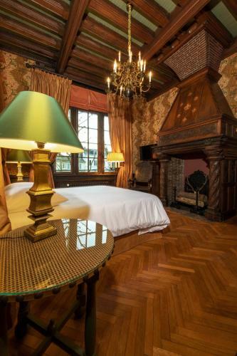 Hostal La Maison Des Vieux Logis