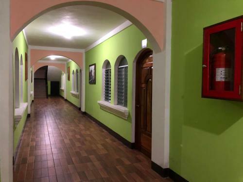 Hotel Del Carmen