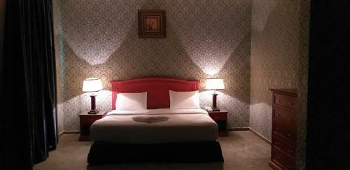 Qasr Al Khalij Hotel