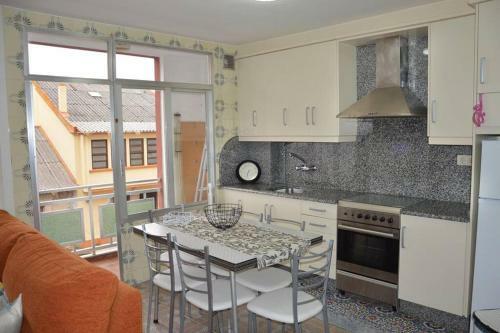 Apartamento Piso En El Centro De Laxe