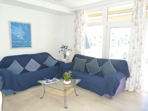 Apart.e Playa De Mog�n II