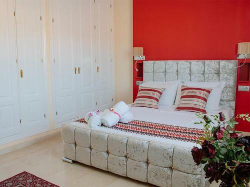 Elviria Beach Luxury Apartment