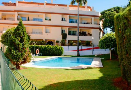 Elviria Beach Luxury Apartment