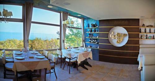 Hostal ???????? ??? ? ????, Guest House By The Sea