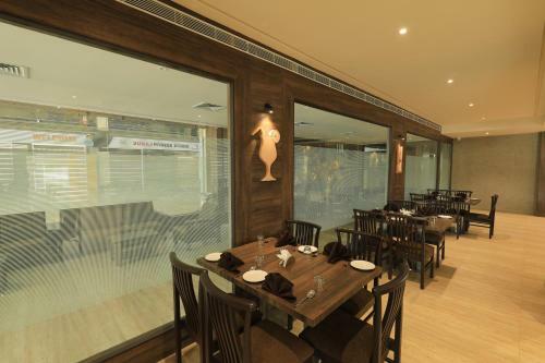 Hotel The Byke Suraj Club, Junagadh