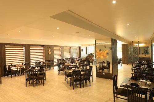 Hotel The Byke Suraj Club, Junagadh