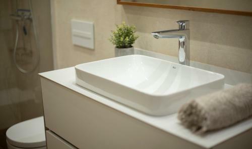 Th141 Apartamento Escorpi Con Terraza