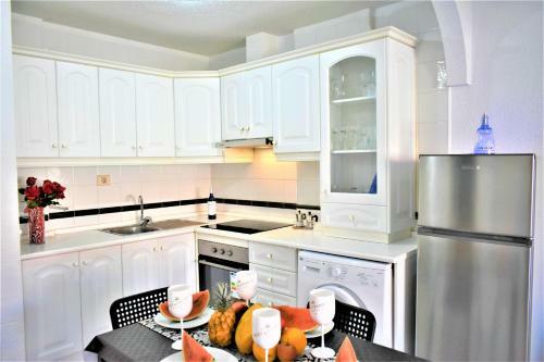 Cozy Apartment Tenerife South Wifi & Pool