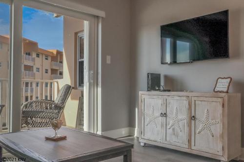 Apartamento Leonardo Arms 413 Condo