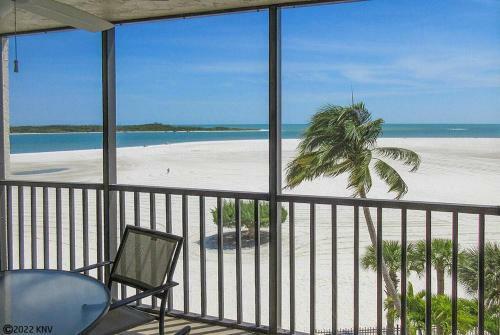 Apartamento Carlos Pointe 415 Condo
