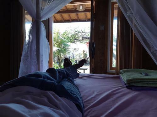 Hostal Medewi Shady House