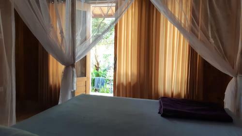 Hostal Medewi Shady House