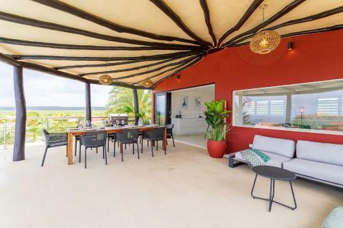 Villa Gemini In El Pueblo Villas