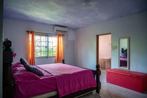 Hostal Burg Ann's Villa