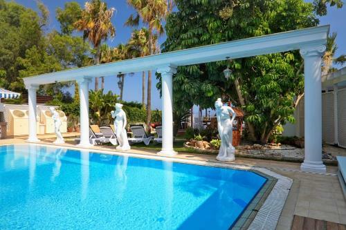 Limassol Beachfront Holiday Villa
