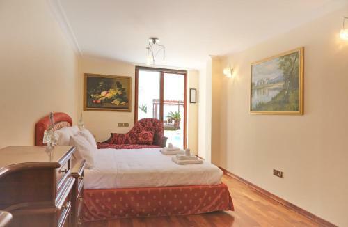 Limassol Beachfront Holiday Villa