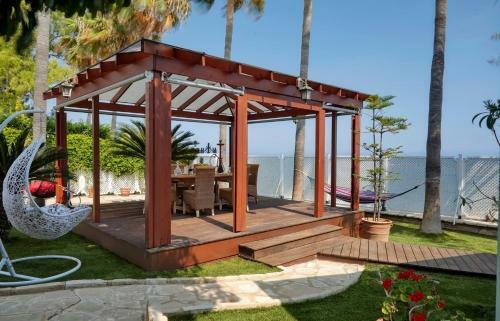 Limassol Beachfront Holiday Villa