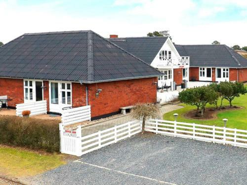 Apartamento 4 Person Holiday Home In Bl Vand