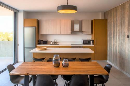 Avenue 203 3 Bedroom Apartment