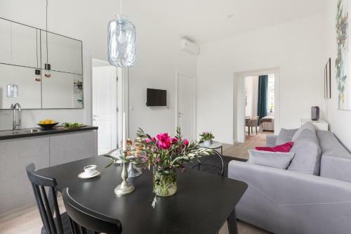 Montevideo Deluxe Apartments