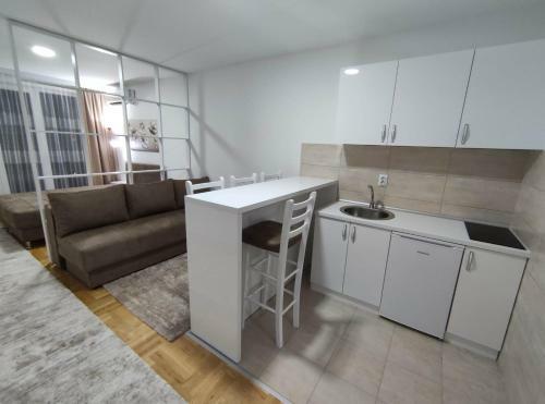 Apartmani Jevti?