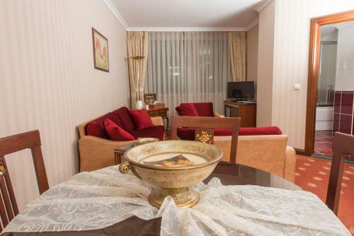 Akar International Hotel