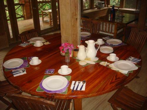 Roatan Bed & Breakfast Apartments