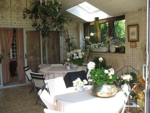 Bed & Breakfast Logis De Semur