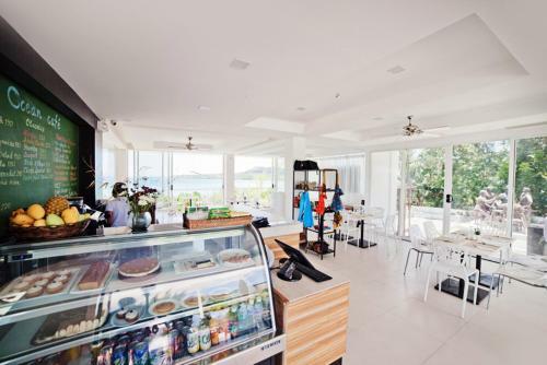 Ocean Suites Bohol Boutique Hotel