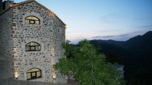 Posada Traditional Stone Villa "agrotikon"