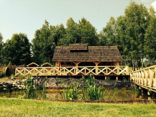Bed & Breakfast Modryna - Modrzewiowy Dom