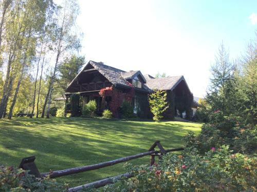Bed & Breakfast Modryna - Modrzewiowy Dom