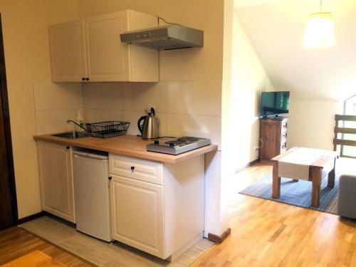Bed & Breakfast Modryna - Modrzewiowy Dom