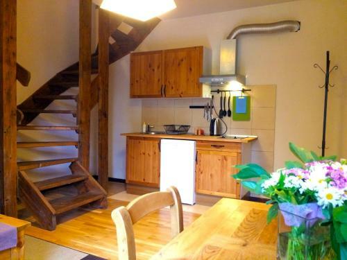 Bed & Breakfast Modryna - Modrzewiowy Dom