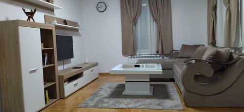 Apartman Davidovi? 31