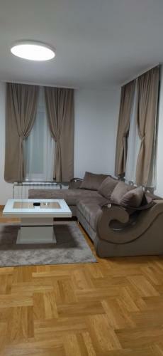 Apartman Davidovi? 31