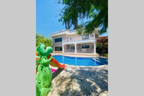 Villa Belis&liya
